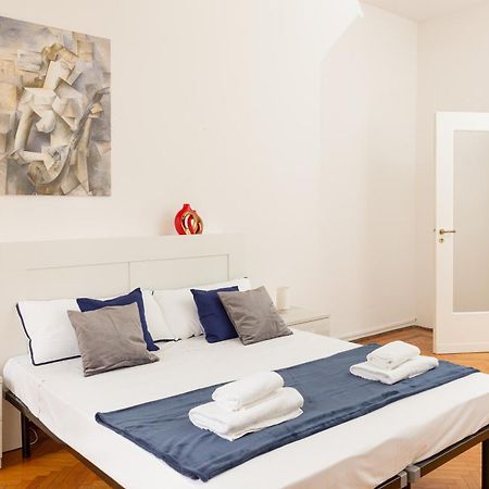 Picasso - Spacious Exclusive Apartment Milão Exterior foto